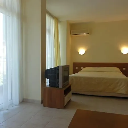 Apartament 523 Pollo Rizort Апартамент