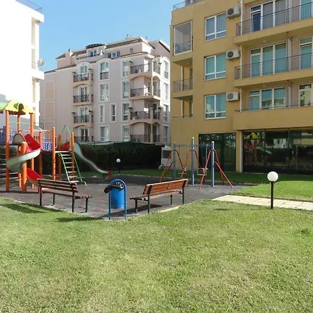 Apartament 523 Pollo Rizort Апартамент *